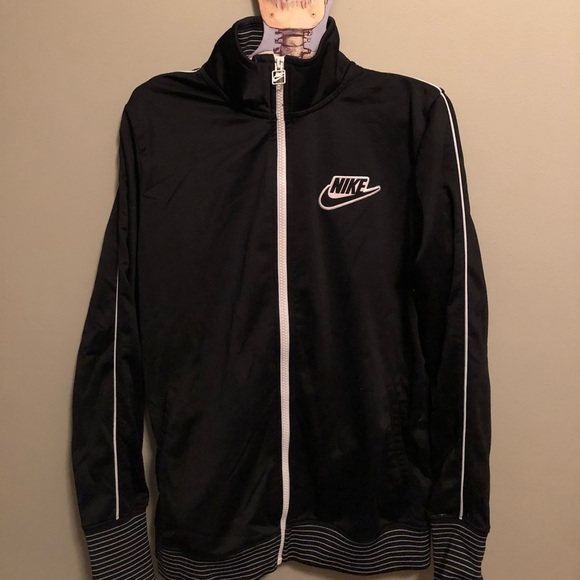 NIKE jacket - Picture 1 of 6